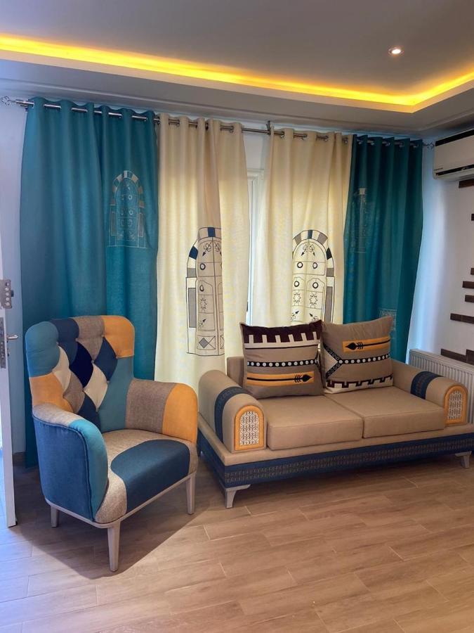 Marvellous Water Front Appartement In Gammarth ,2 Bd ,2Bathrooms, Salon/شقة فاخرة جدا على البحر مباشرة، في ارقى منطقة قمرت تونس Экстерьер фото